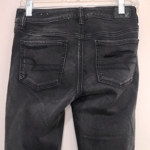 American Eagle black super super stretch mid rise ripped jeggings 4 - Picture 5 of 11